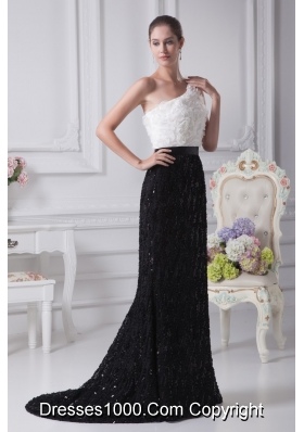 Floral Embellishment Sash One Shoulder Trumpet Prom Gowns