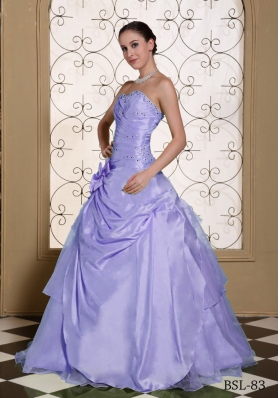 Beaded Bust Sweet Quinceanera Dresses 2014 Hand Made Flower