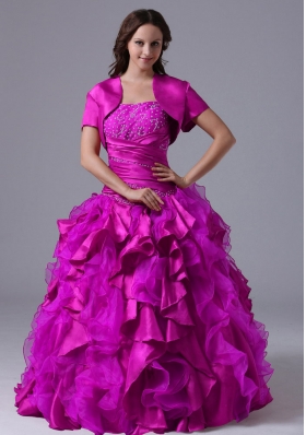 Strapless Fuchsia Beaded Decorate Bust Quinceanera Dress with Ruffles