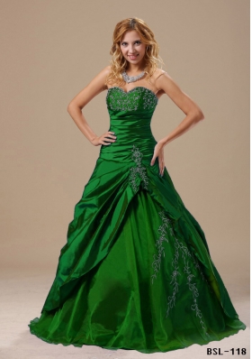 2014 Cheap Sweetheart Appliques Quinceanera Dresses Ruched