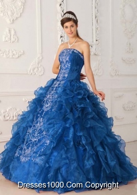 2014 Beautiful Blue Ball Gown Strapless Quinceanera Dress with Ruffles Embroidery