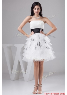 2016 Exquisite Belt and Ruffled Layers White Short Prom Dresses