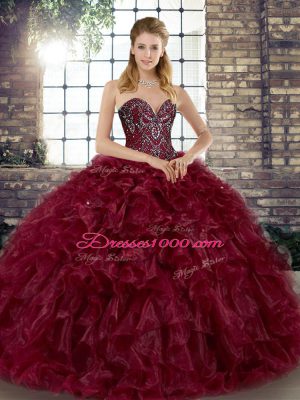 Sweetheart Sleeveless Lace Up Vestidos de Quinceanera Burgundy Organza