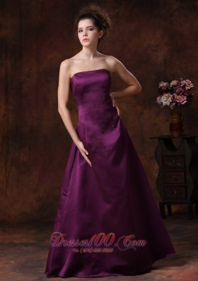 Sheath Strapless Purple Bridesmaid Dress Layered