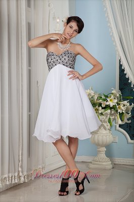 Beaded Bust Prom / Homecoming Dress Knee-length