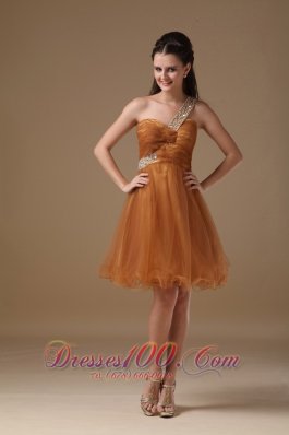 Knee-length Beading Prom Dress Beaded Twisted Bust