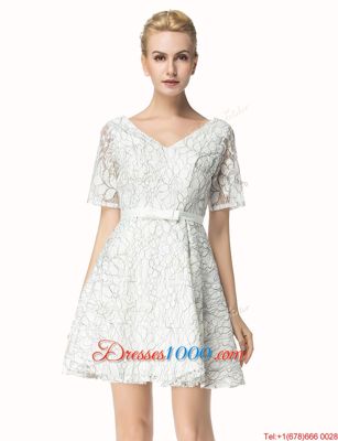 Free and Easy White Zipper V-neck Sashes|ribbons Homecoming Dress Lace Short Sleeves