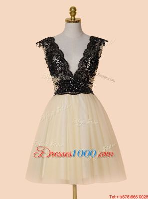 Unique Appliques and Sequins Evening Dress Champagne Zipper Cap Sleeves Knee Length