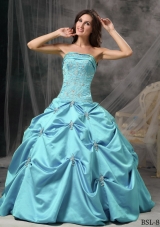 Aqua Blue Modest Ball Gown Strapless Quinceanera Dress with Taffeta Beading