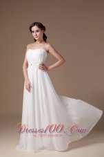 Empire Tulle Strapless Appliques Beach Wedding Dress