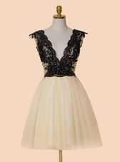 Unique Appliques and Sequins Evening Dress Champagne Zipper Cap Sleeves Knee Length