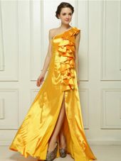 Pretty Gold Column/Sheath One Shoulder Sleeveless Taffeta With Brush Train Zipper Ruffles Prom Party Dress