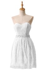 Lovely Lace Sleeveless Knee Length Beading Zipper Teens Party Dress with White